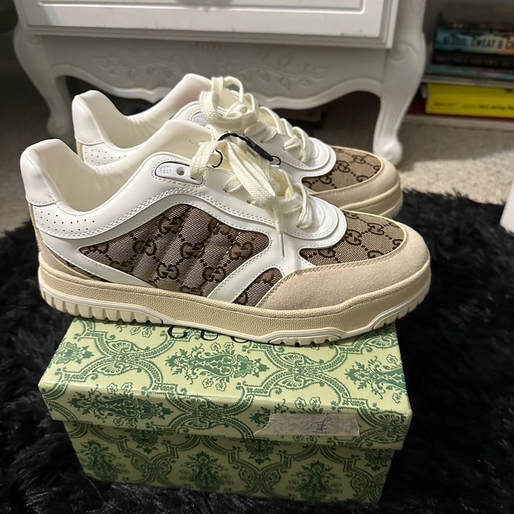 Gucci sneakers